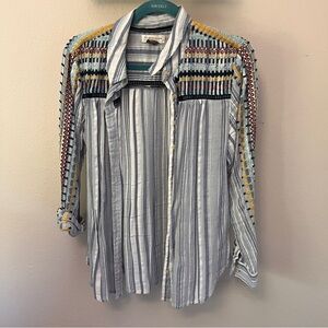 Anthropologie Embroidered Button Down size M